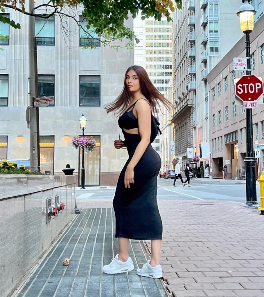 Sexy Yesha Sagar in Black Maxi Dress with Black Bralette and Curvacious Booties in Canada 