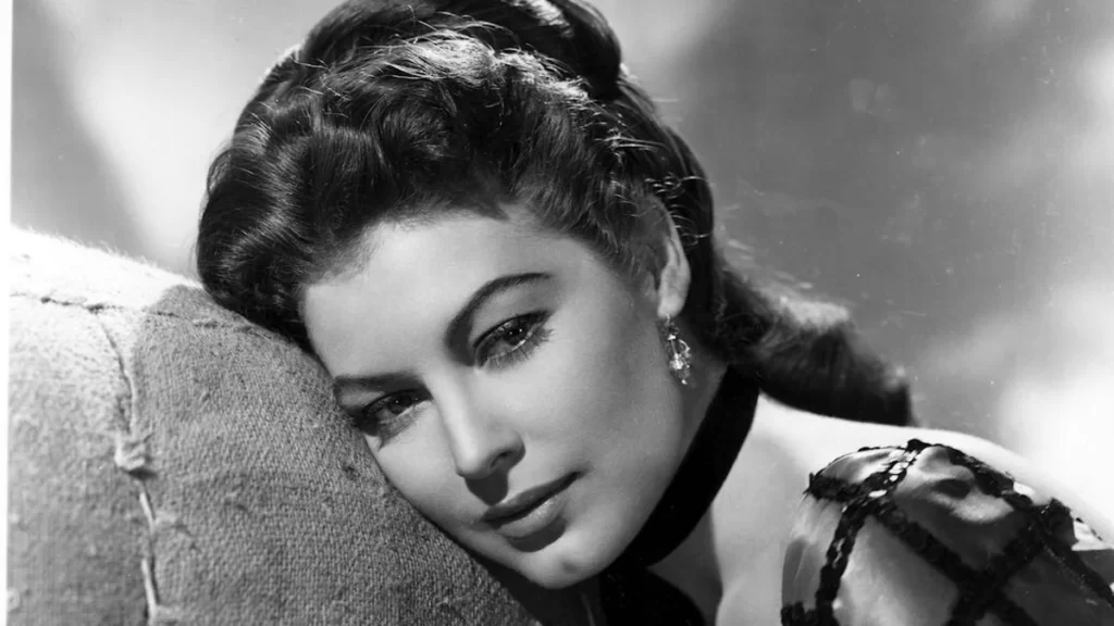 Frank Sinatra's Wife Gets a Shocking Letter from His Mistress actress Ava Gardner Right Before the Wedding